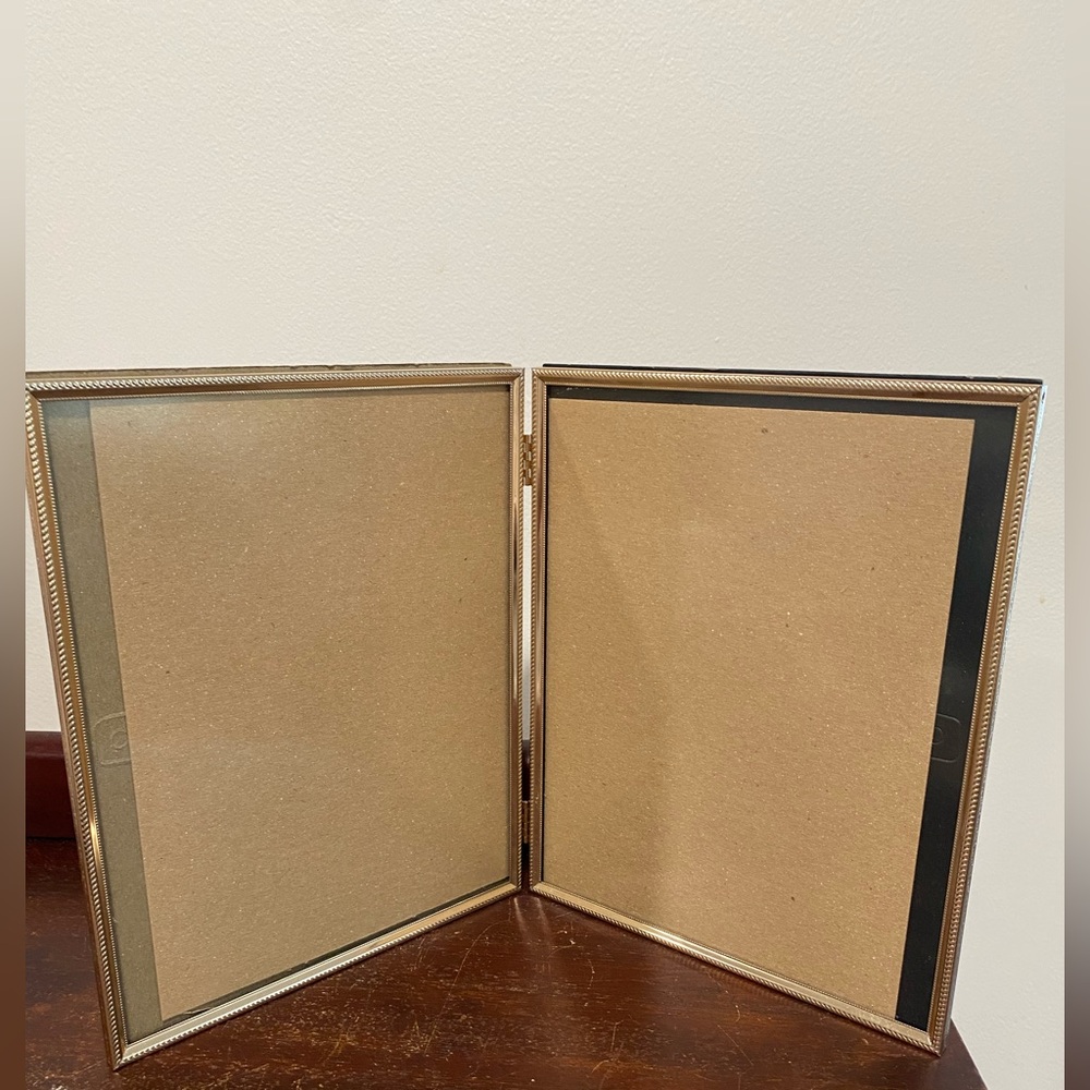 Vintage by Fold Elegant Gold Double Picture Frame XLarge